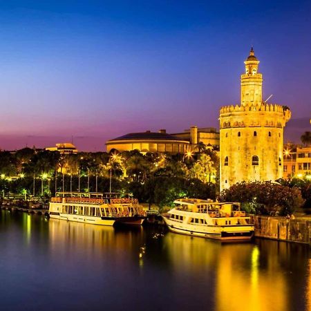 'Suite Magallanes' Apartamento Cool En El Verdadero Centro De Sevilla Buitenkant foto